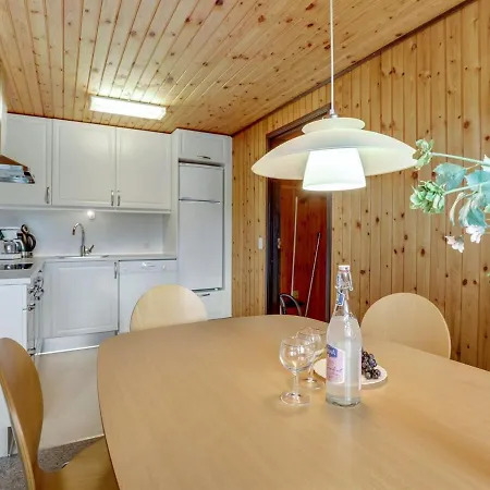 Holiday home Gerty - 300m From The Sea In Bornholm By Interhome *
